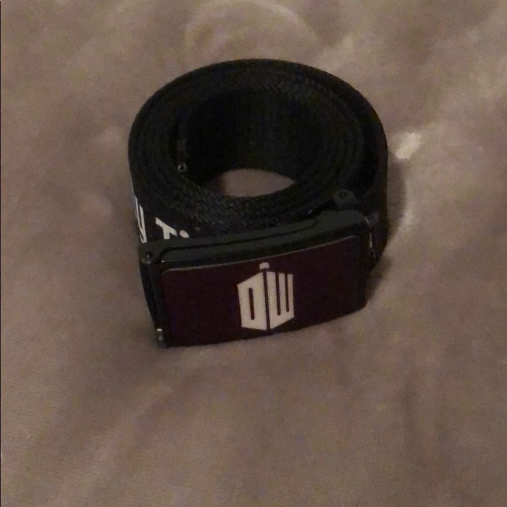 Dr who adjustable belt